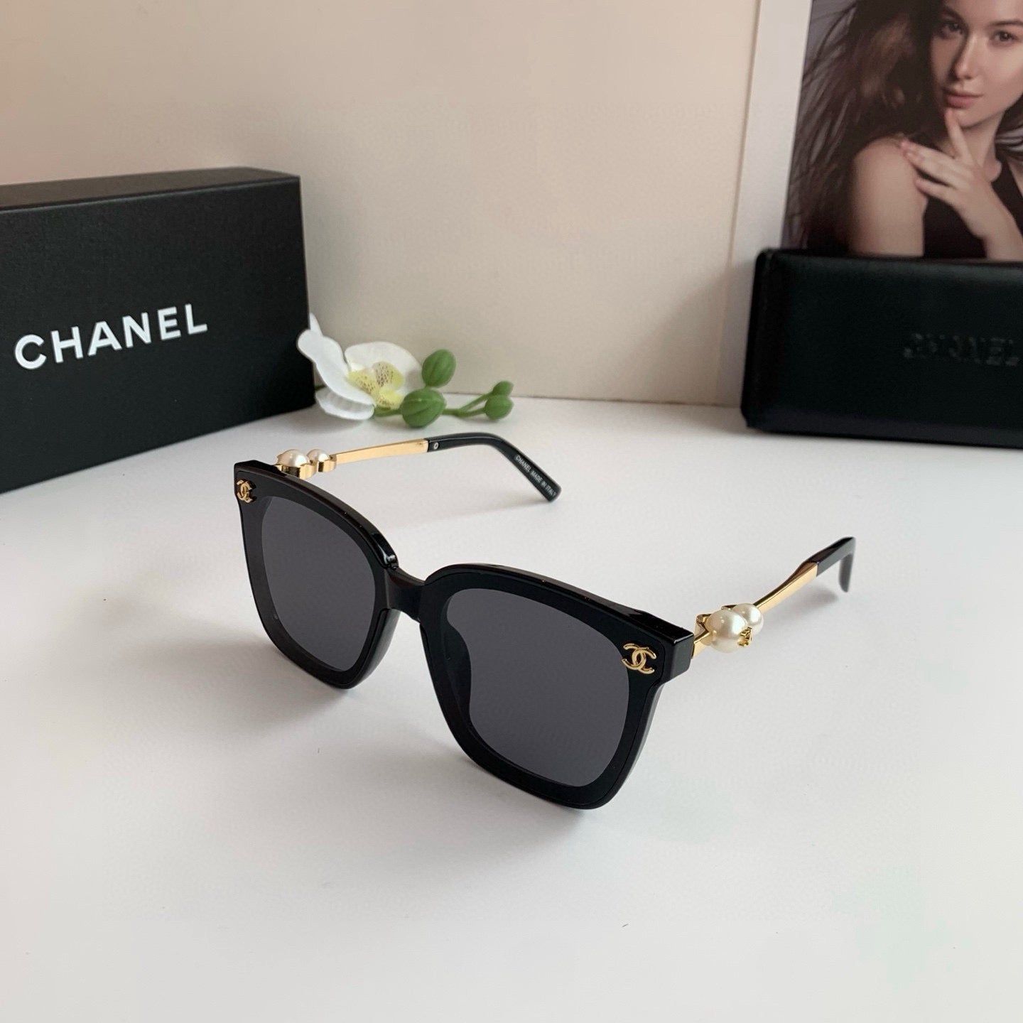 FASHION SUN GLASSES